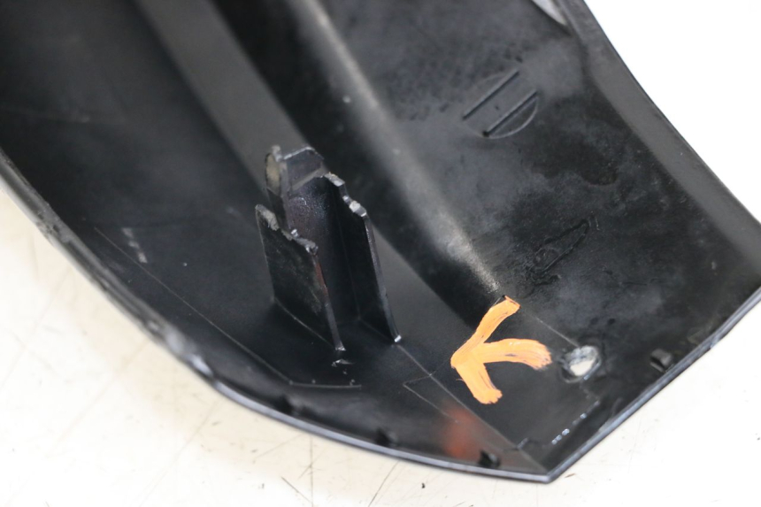 photo de REAR UPPER MIDDLE PANEL HONDA PCX (JF28) 125 (2009 - 2011)