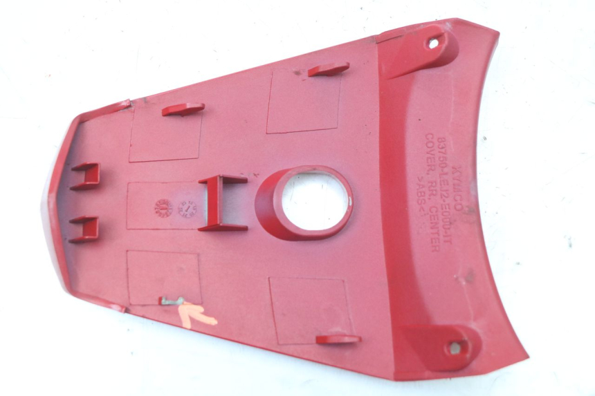 photo de REAR UPPER MIDDLE PANEL KYMCO SUPER 8 4T 50 (2021 - 2024)