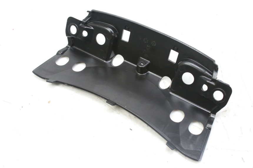 photo de UPPER REAR FAIRING JUNCTION PIAGGIO MP3 RL 250 (2007 - 2010)