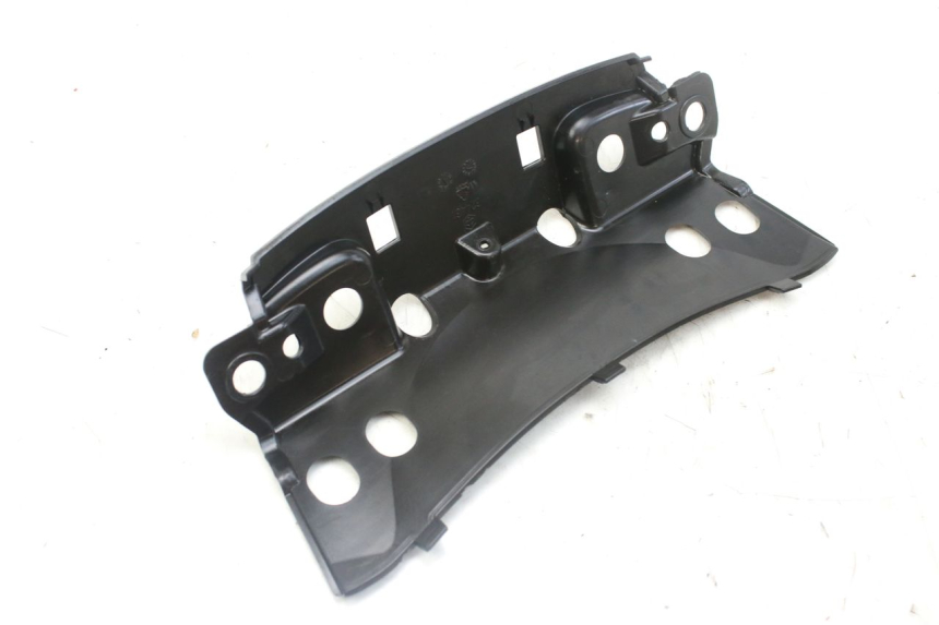 photo de UPPER REAR FAIRING JUNCTION PIAGGIO MP3 RL 250 (2007 - 2010)