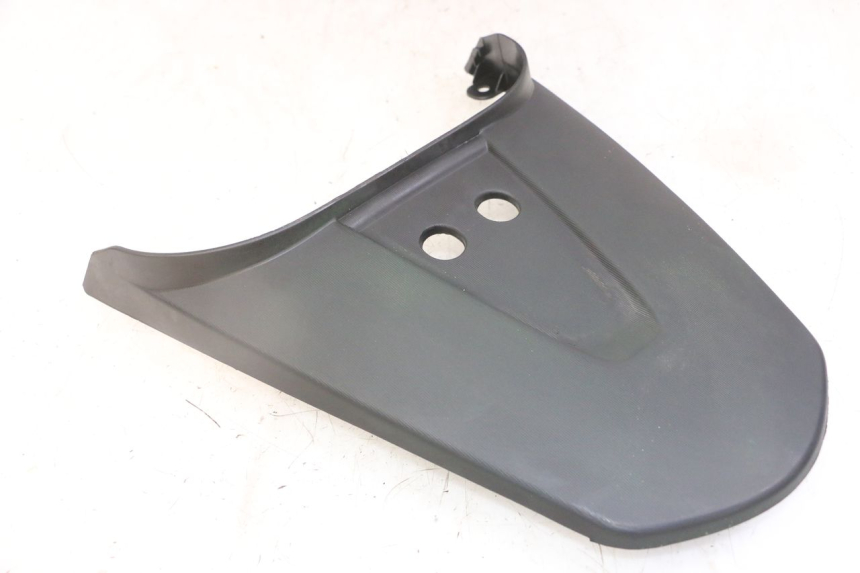 photo de REAR UPPER MIDDLE PANEL KYMCO LIKE 4T 50 (2019 - 2025)