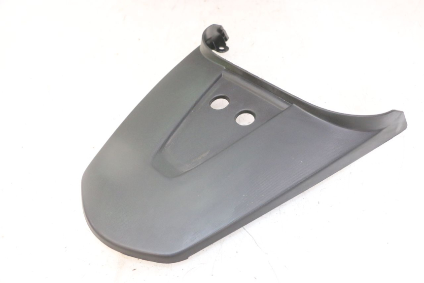 photo de REAR UPPER MIDDLE PANEL KYMCO LIKE 4T 50 (2019 - 2025)