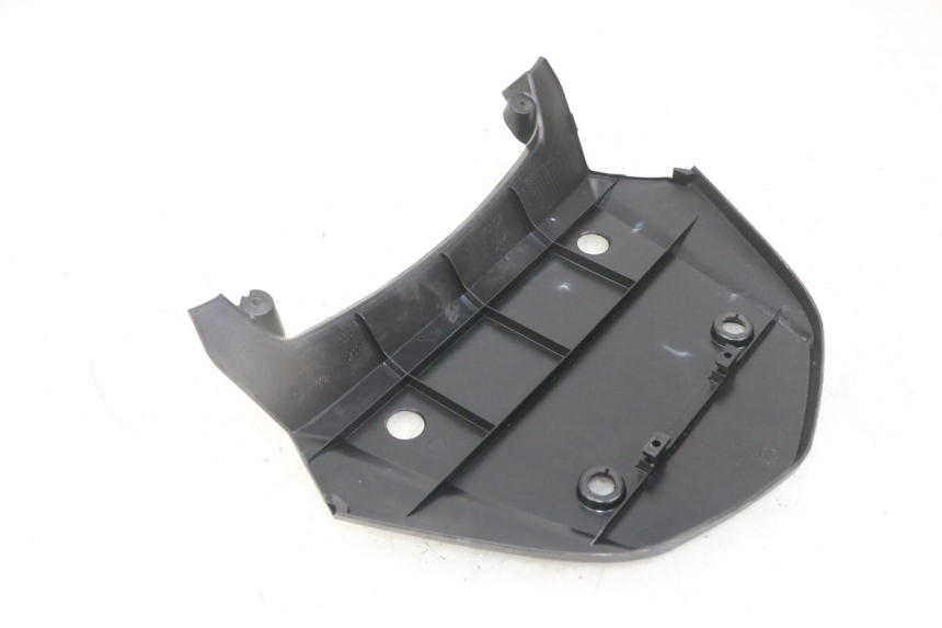 photo de REAR UPPER MIDDLE PANEL HONDA NTV DEAUVILLE ABS 700 (2007 - 2016)