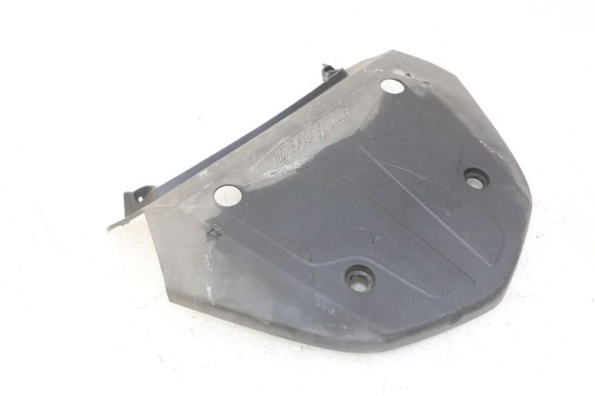 photo de REAR UPPER MIDDLE PANEL HONDA NTV DEAUVILLE ABS 700 (2007 - 2016)