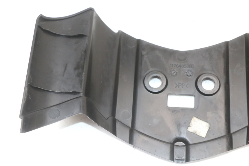 photo de UPPER REAR FAIRING JUNCTION PEUGEOT LUDIX 50 (2005 - 2007)