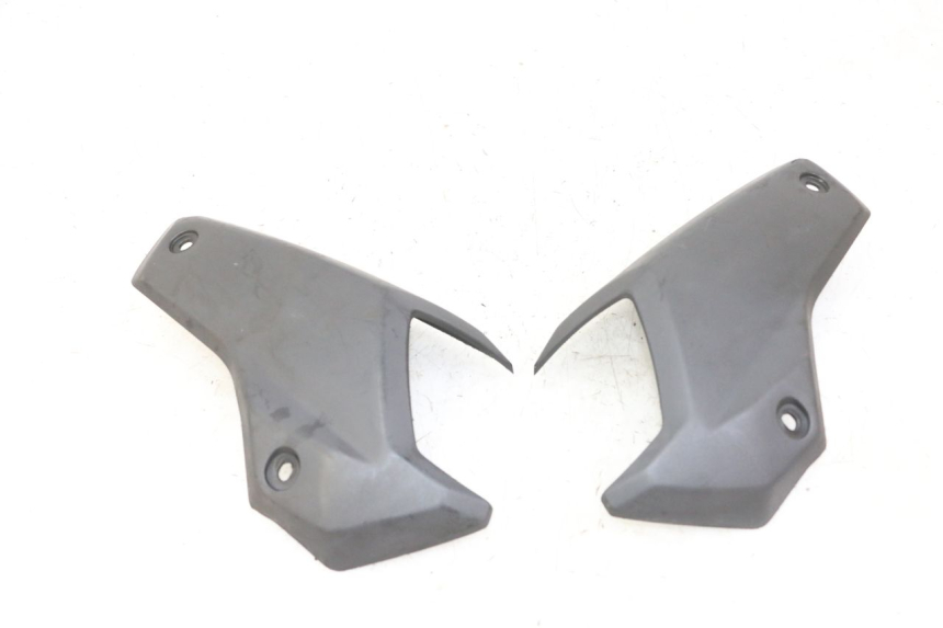 photo de REAR UPPER MIDDLE PANEL PEUGEOT STREETZONE I 2T 50 (2018 - 2020)