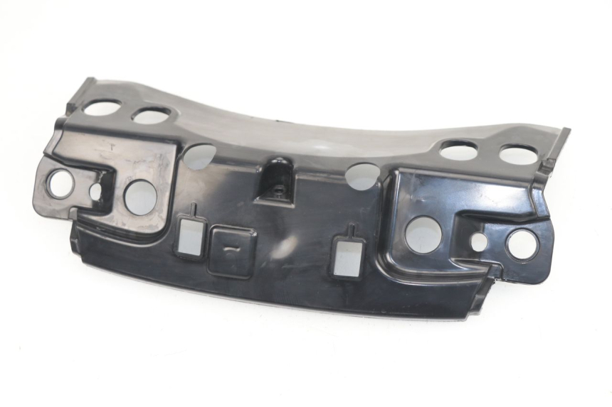 photo de REAR UPPER MIDDLE PANEL PIAGGIO MP3 LT 400 (2007 - 2012)