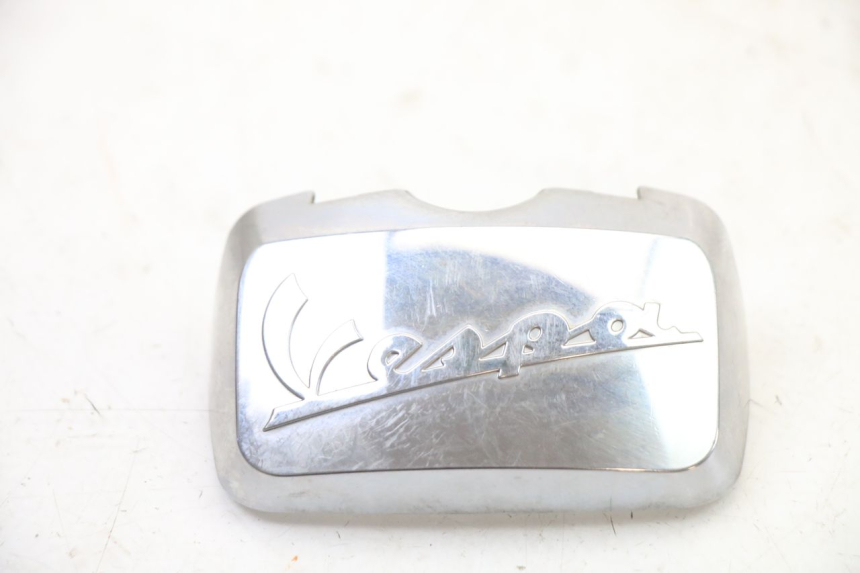 photo de REAR UPPER MIDDLE PANEL PIAGGIO VESPA S 2T 50 (2007 - 2014)