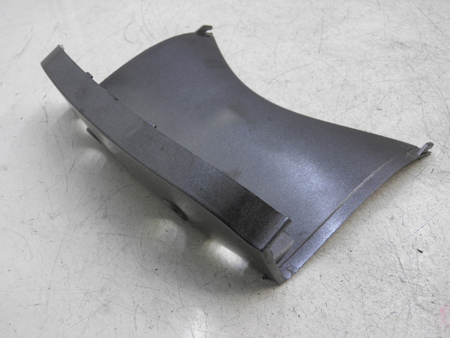 photo de REAR UPPER MIDDLE PANEL PIAGGIO X8 125 (2004 - 2007)