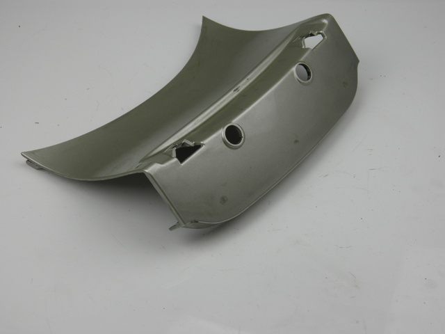 photo de REAR UPPER MIDDLE PANEL PIAGGIO X8 125 (2004 - 2007)