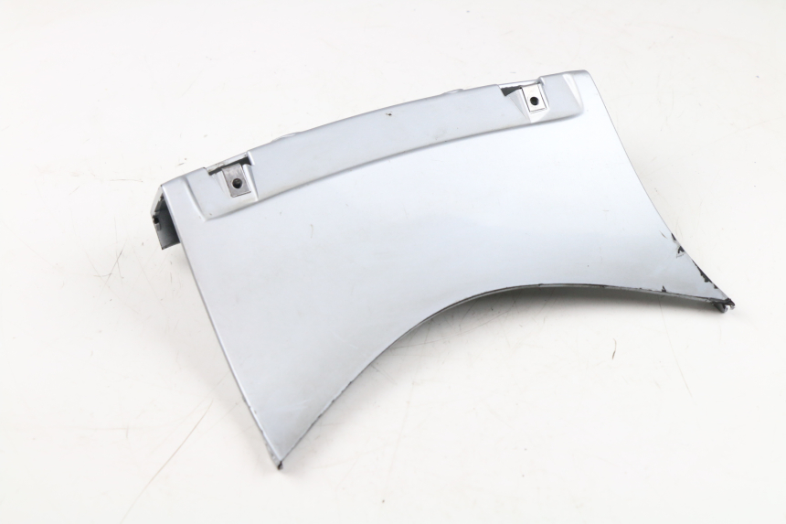 photo de REAR UPPER MIDDLE PANEL PIAGGIO X8 125 (2004 - 2007)