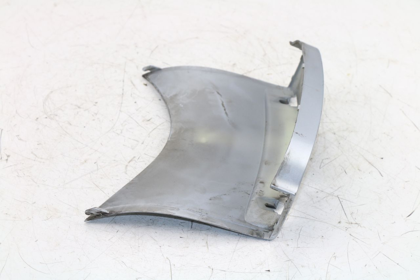 photo de REAR UPPER MIDDLE PANEL PIAGGIO X8 STREET 125 (2006 - 2007)