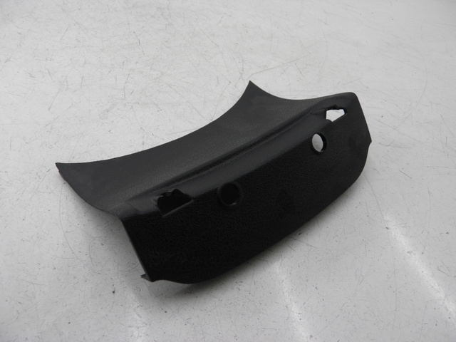 photo de REAR UPPER MIDDLE PANEL PIAGGIO XEVO - X EVO 125 (2010 - 2015)