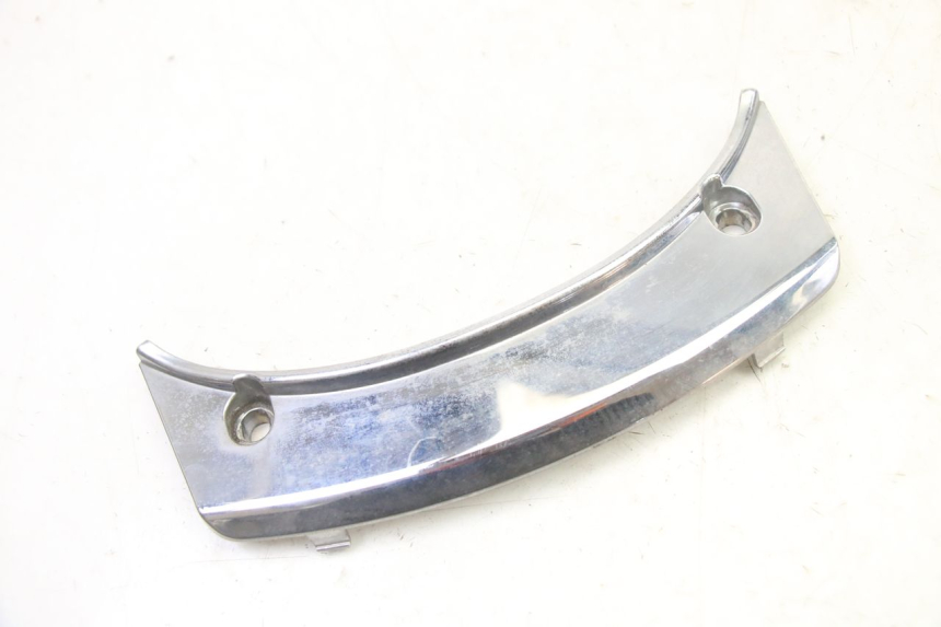 photo de REAR UPPER MIDDLE PANEL PEUGEOT SATELIS 250 (2006 - 2012)