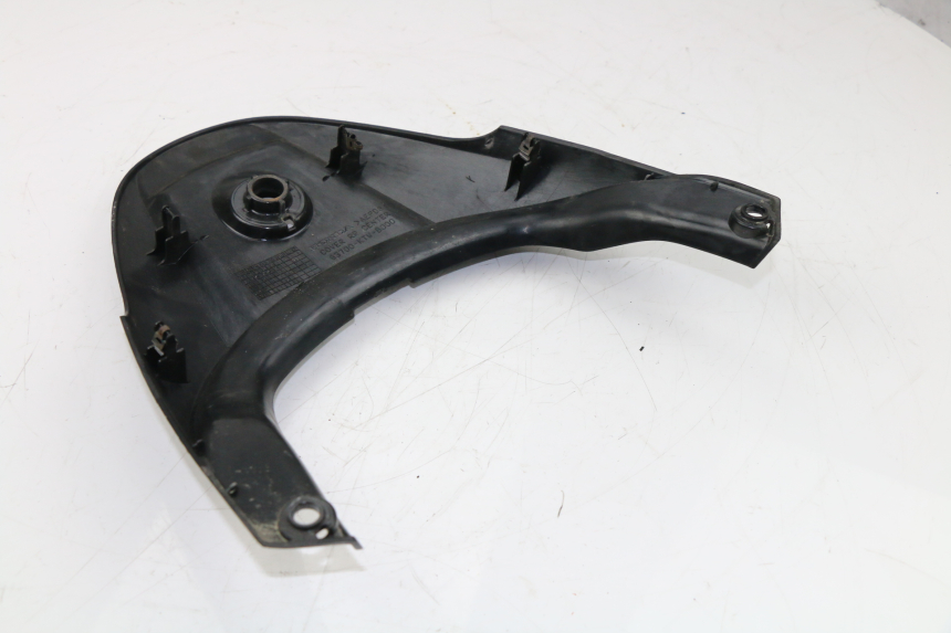 photo de REAR UPPER MIDDLE PANEL HONDA SH 300 (2011)