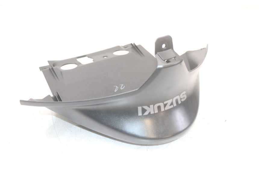 photo de REAR UPPER MIDDLE PANEL SUZUKI BURGMAN 125 (2018 - 2021)