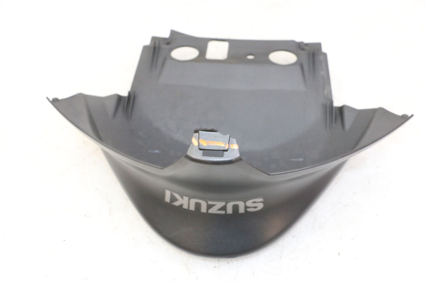 photo de REAR UPPER MIDDLE PANEL SUZUKI BURGMAN 125 (2018 - 2021)