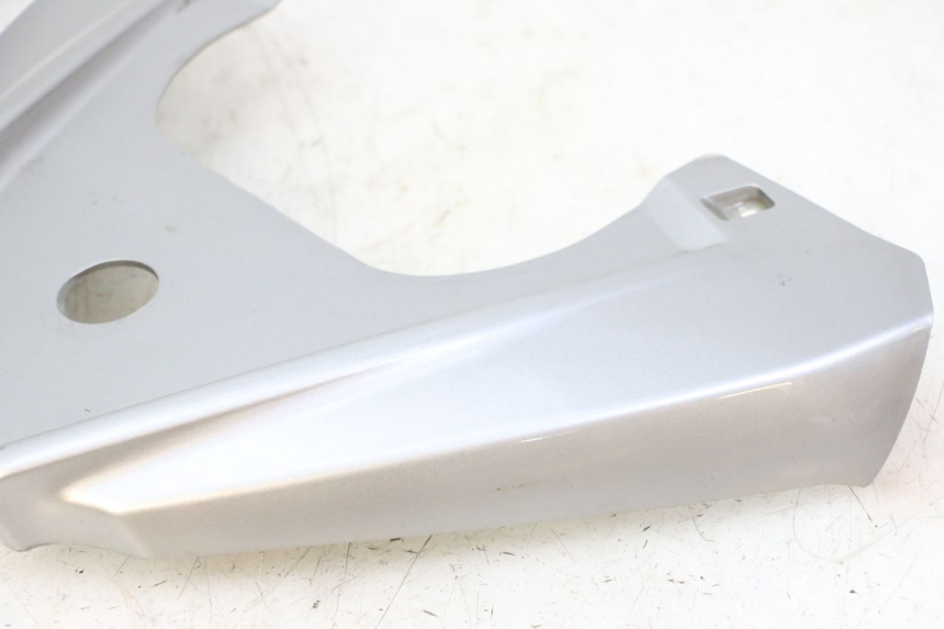 photo de UPPER REAR FAIRING JUNCTION APRILIA SXR 50 (2021 - 2023)