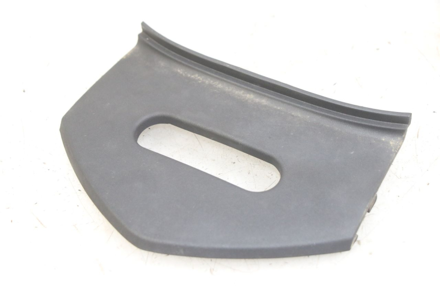 photo de REAR UPPER MIDDLE PANEL KYMCO X-CITING XCITING 400 (2014 - 2018)