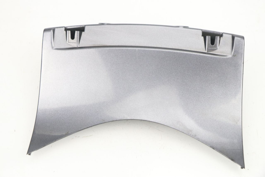 photo de REAR UPPER MIDDLE PANEL PIAGGIO X8 400 (2006 - 2007)