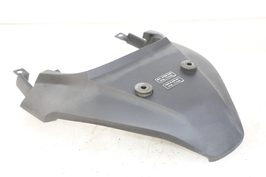 photo de REAR UPPER MIDDLE PANEL HONDA XLV VARADERO 125 (2000 - 2006)
