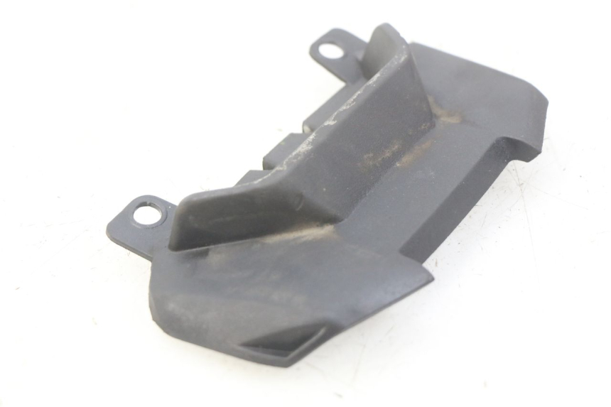 photo de UPPER REAR FAIRING JUNCTION YAMAHA MT-07 MT07 700 (2018 - 2020)