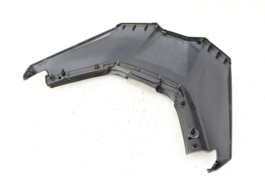 photo de REAR UPPER MIDDLE PANEL YAMAHA YP T-MAX TMAX 530 (2017 - 2020)