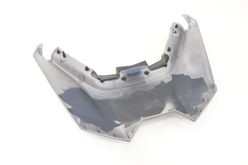 photo de REAR UPPER MIDDLE PANEL YAMAHA YP T-MAX TMAX 530 (2017 - 2020)