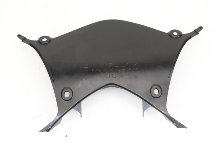 photo de REAR UPPER MIDDLE PANEL YAMAHA YZF R1M R1 M 1000 (2015 - 2020)