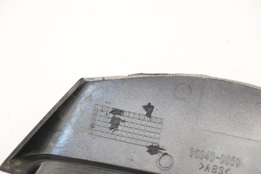 photo de REAR UPPER MIDDLE PANEL KAWASAKI ZZR ZX-14 ABS 1400 (2006 - 2011)