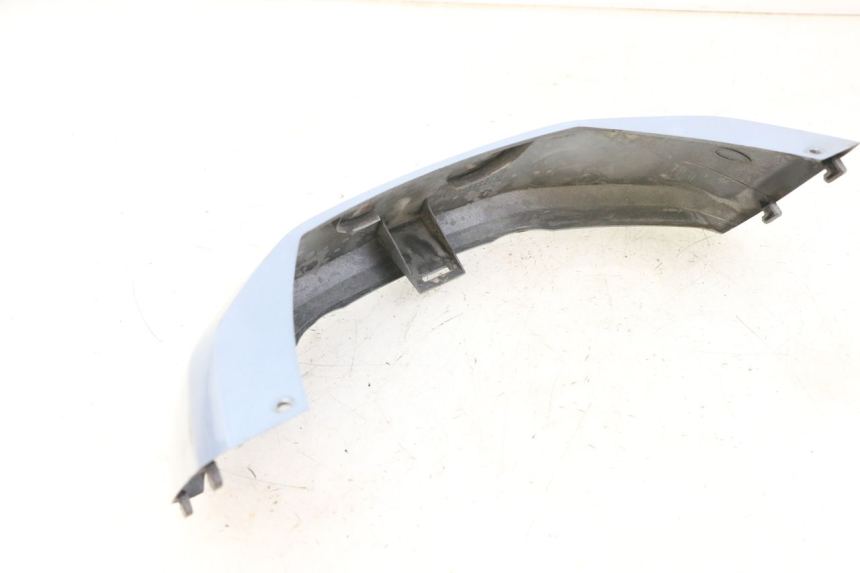 photo de REAR FAIRING JUNCTION SUZUKI UH BURGMAN 125 (2002 - 2006)
