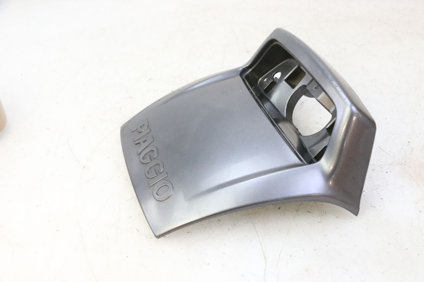 photo de REAR FAIRING JUNCTION PIAGGIO X9 EVOLUTION 125 (2003 - 2007)