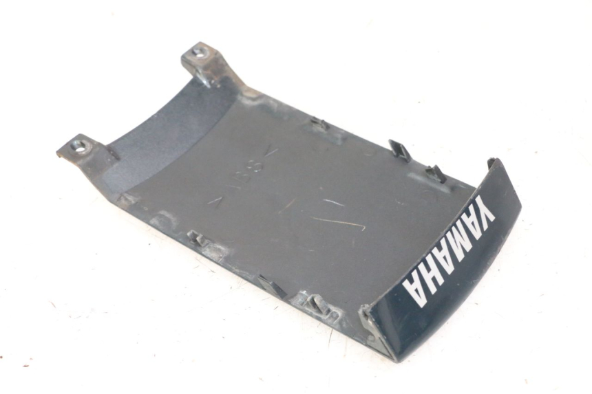 photo de REAR MIDDLE PANEL YAMAHA XJN DIVERSION 600 (2000 - 2003)