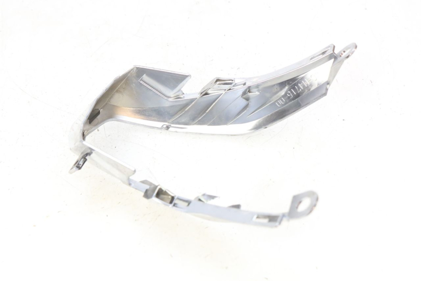 photo de REAR FAIRING JUNCTION YAMAHA D'ELIGHT DELIGHT 115 (2013 - 2017)