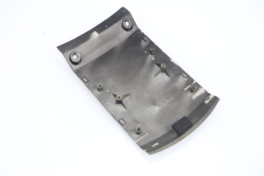 photo de REAR MIDDLE PANEL YAMAHA TDM 3VD 850 (1991 - 1995)