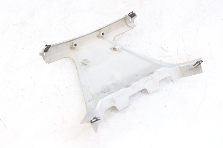 photo de REAR FAIRING JUNCTION YAMAHA XMAX X-MAX 125 (2006 - 2009)