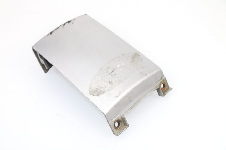 photo de REAR MIDDLE PANEL YAMAHA YZF R THUNDERCAT 600 (1999 - 2003)