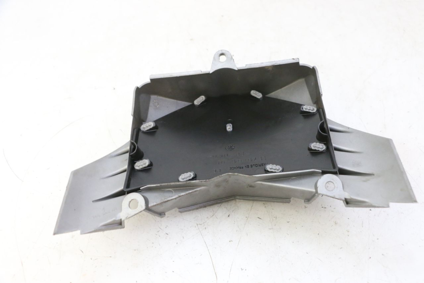 photo de FRONT MIDDLE PANEL PEUGEOT ELYSTAR 50 (2002 - 2014)