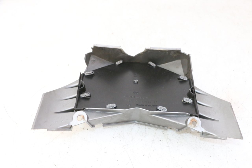 photo de FRONT MIDDLE PANEL PEUGEOT ELYSTAR 50 (2002 - 2014)