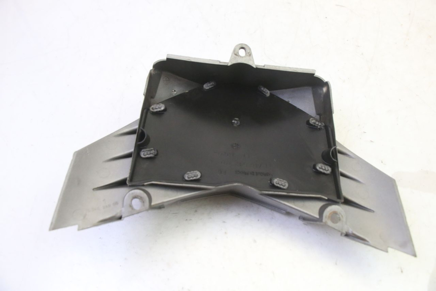 photo de FRONT MIDDLE PANEL PEUGEOT ELYSTAR 50 (2002 - 2014)