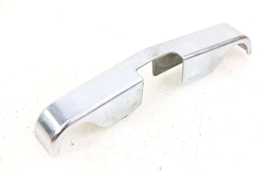 photo de FRONT MIDDLE PANEL SUZUKI GZ MARAUDER 125 (1998 - 2004)