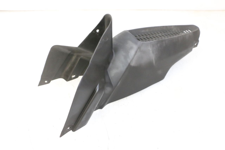 photo de FRONT MIDDLE PANEL QUADRO 4 4D 350 (2015 - 2018)