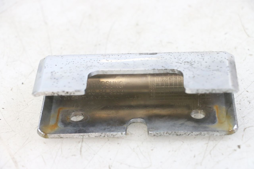 photo de FRONT MIDDLE PANEL HYOSUNG GV AQUILA 125 (2000 - 2004)