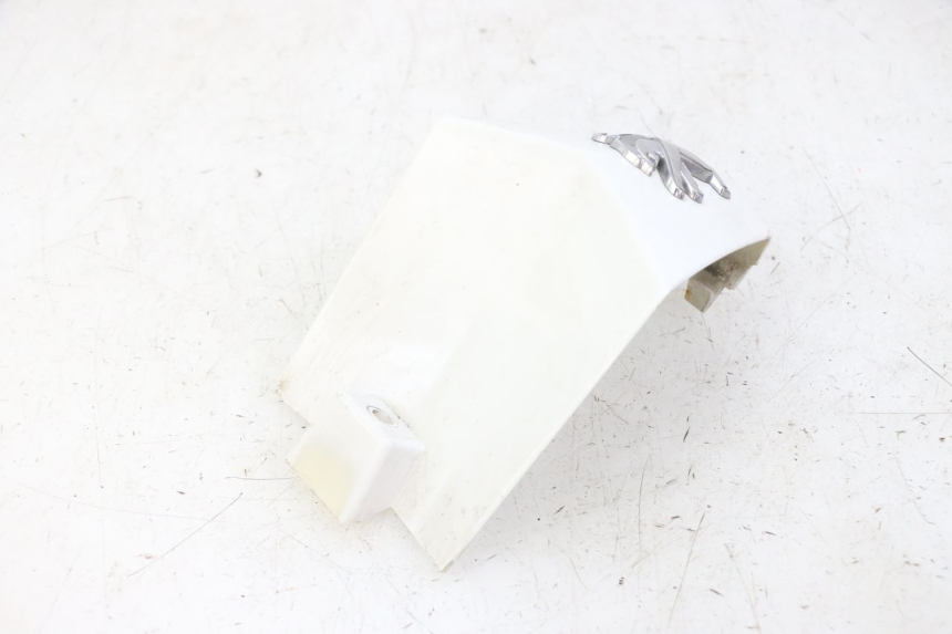 photo de LOWER FRONT FAIRING JUNCTION PEUGEOT CITYSTAR 50 (2013 - 2017)