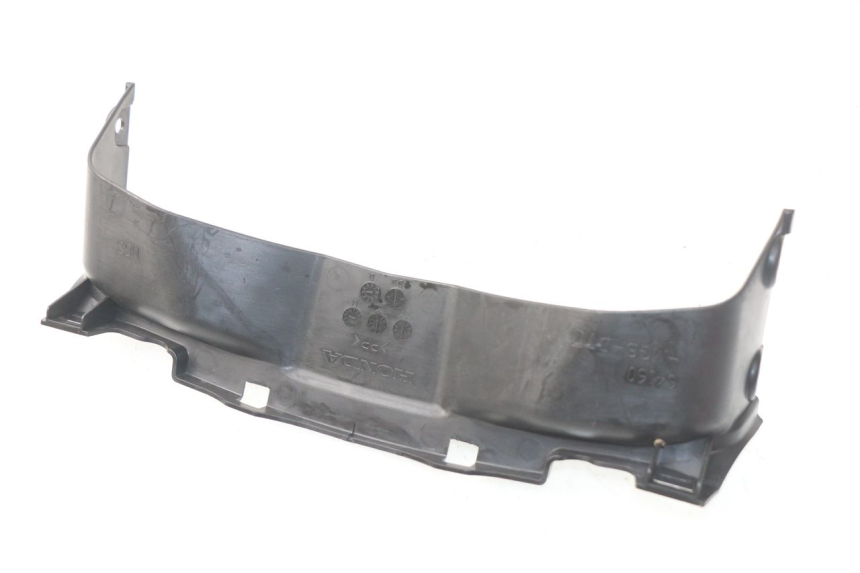 photo de FRONT MIDDLE PANEL HONDA INTEGRA NC D 750 (2016 - 2018)