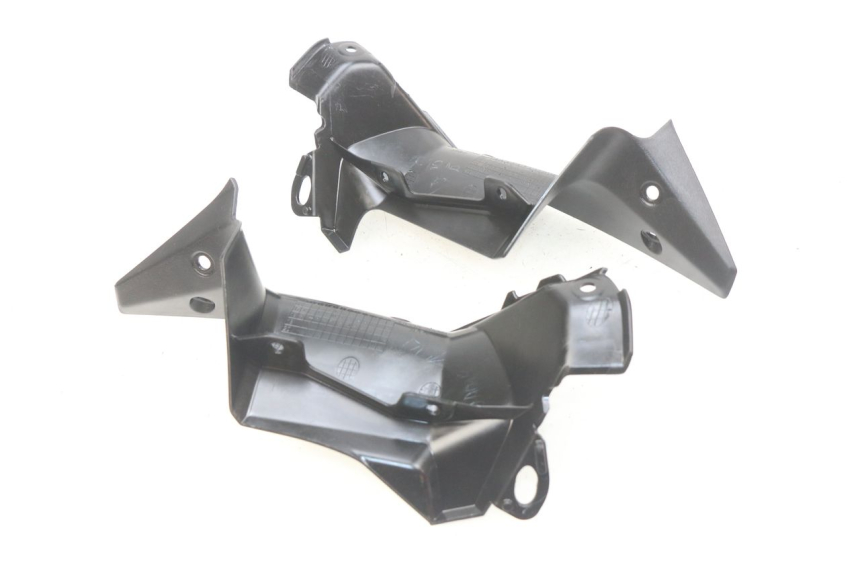 photo de LOWER FRONT FAIRING JUNCTION KAWASAKI Z 650 (2016 - 2019)