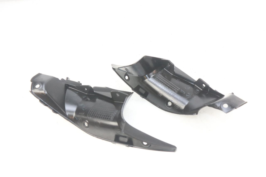 photo de LOWER FRONT FAIRING JUNCTION KAWASAKI Z 650 (2016 - 2019)