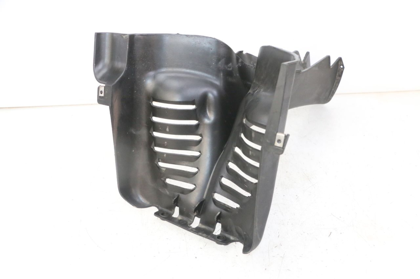 photo de FRONT MIDDLE PANEL PIAGGIO MP3 LT 300 (2010 - 2016) - Zoom on usage condition