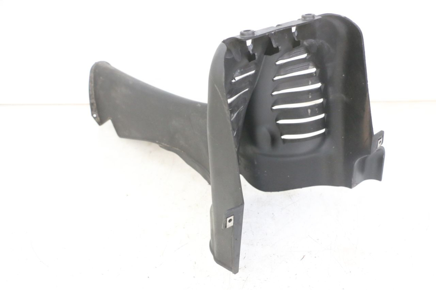 photo de FRONT MIDDLE PANEL PIAGGIO MP3 LT 300 (2010 - 2016) - Product overview