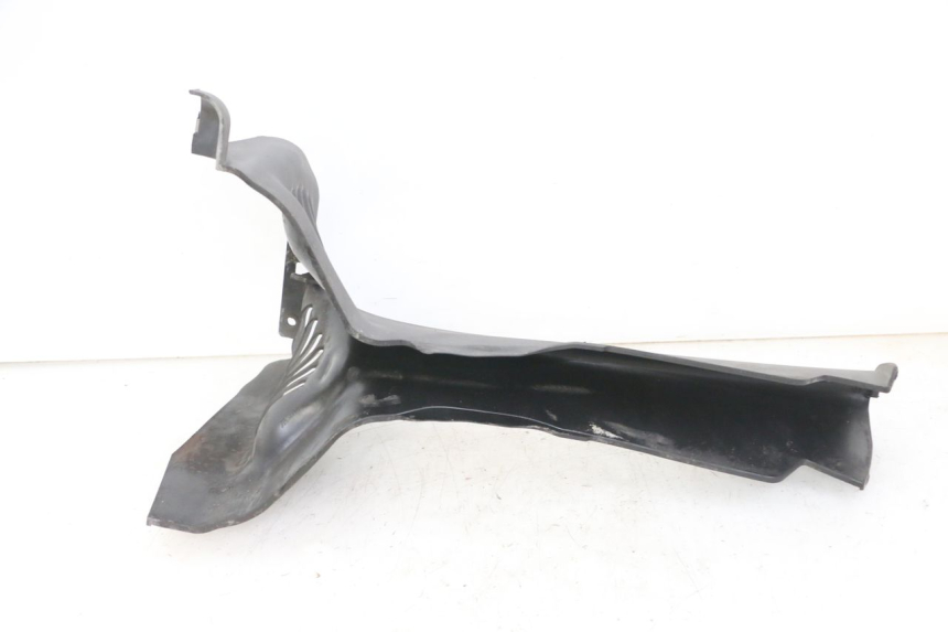 photo de LOWER FRONT FAIRING JUNCTION PIAGGIO MP3 LT 400 (2007 - 2012)